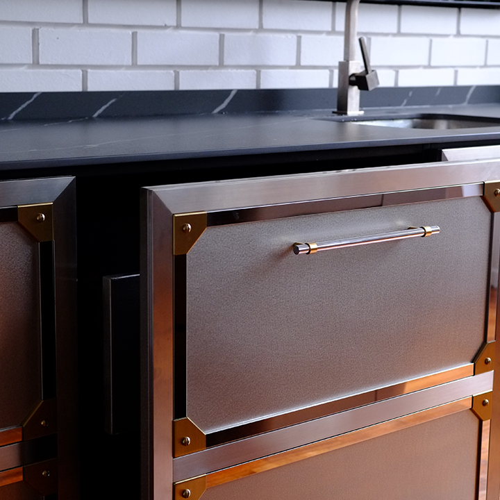 VIANARA Contemporary Panel